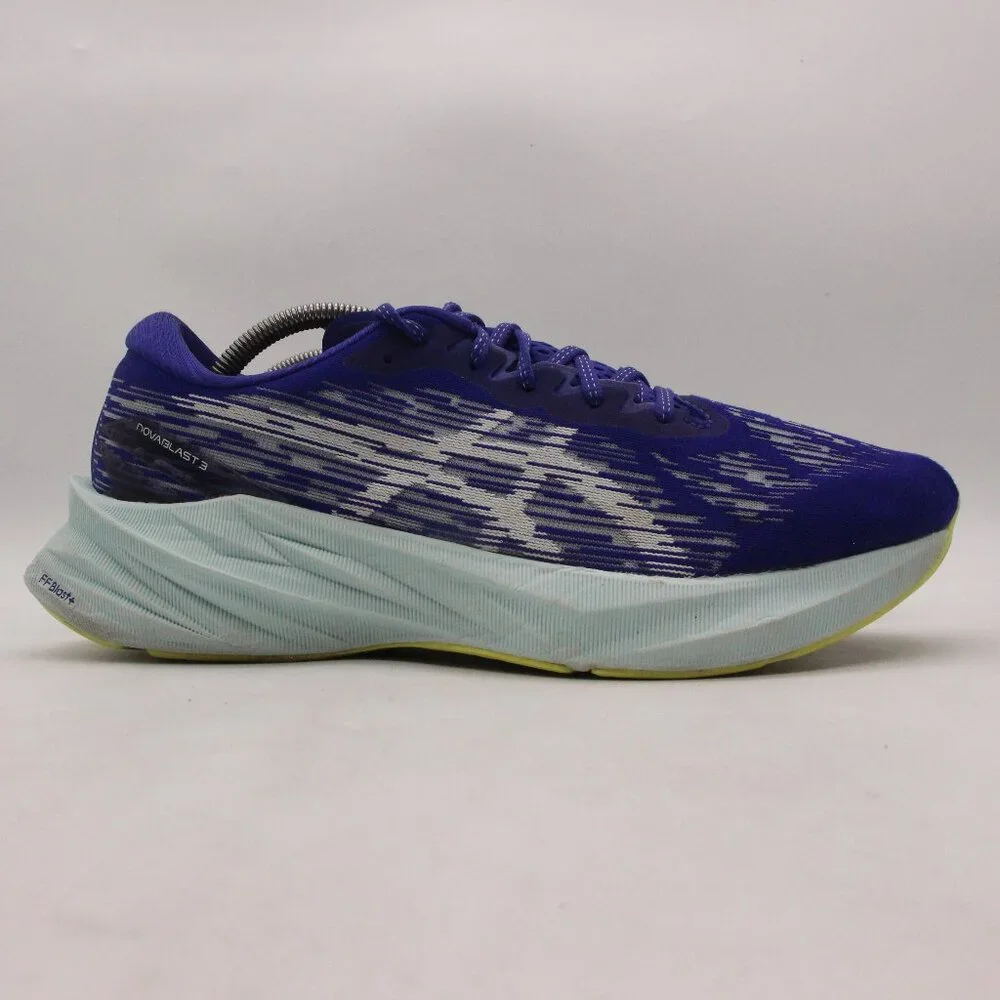 ASICS Novablast 3 Women’s Size US 12 Blue Running Athletic Sneakers 1012B288